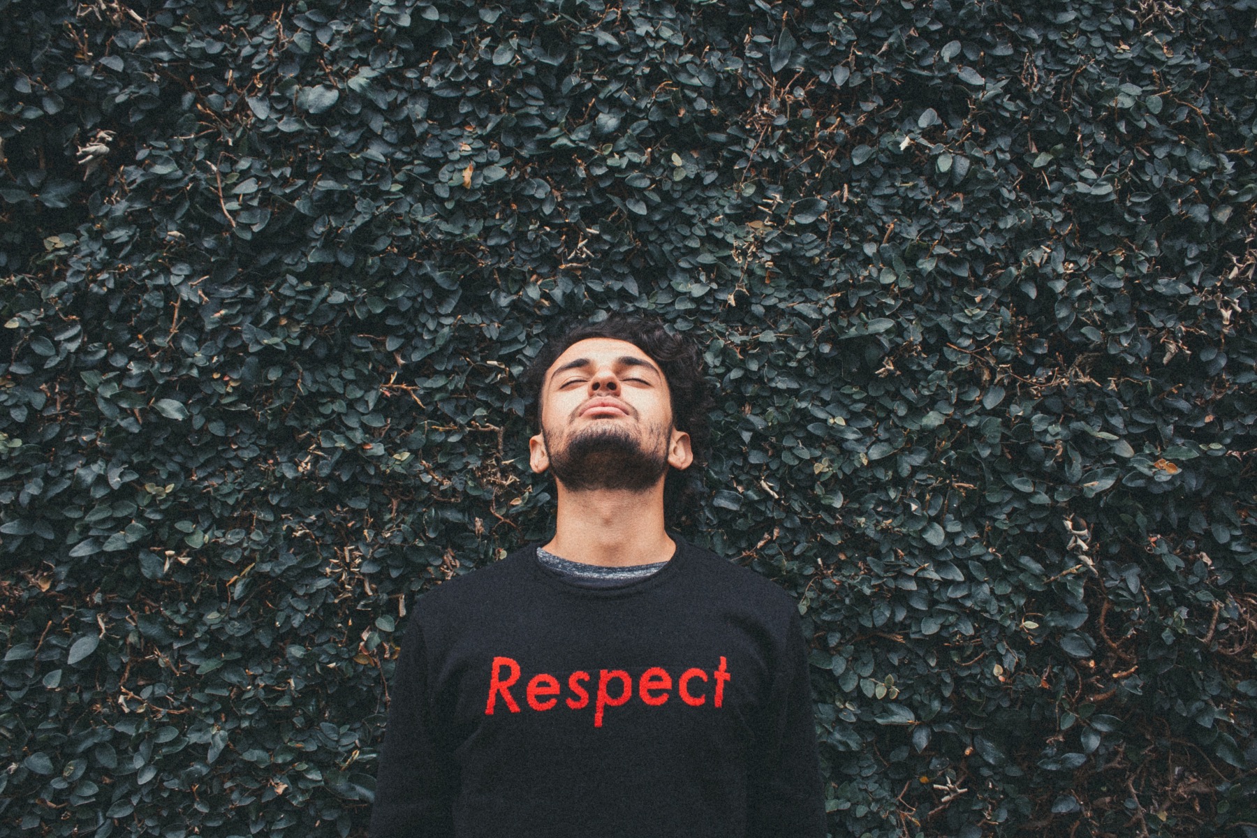 mann Respekt tshirt – ©Unsplash