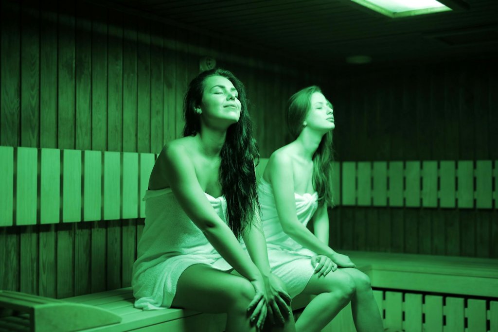 Frauen Sauna 3